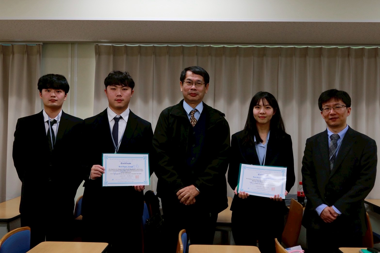 系統系李羿亭同學2026年3月赴日本參加「The 14th IIAE International Conference on Industrial Application Engineering 2026」得獎照片